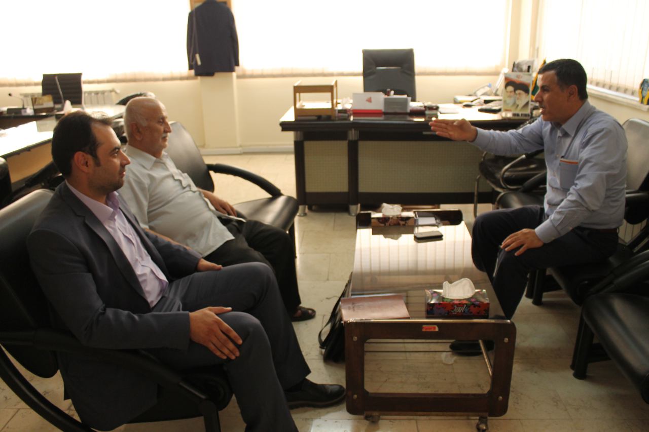 جلسه سرپرست دفتر نمایندگی با فرماندار بهشهر  
