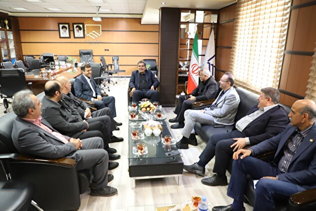 جلسه مشترک سازمان نظام مهندسی ساختمان استان مازندران و اداره کل راه و شهرسازی استان با حضور نماینده مردم ساری در مجلس شورای اسلامی