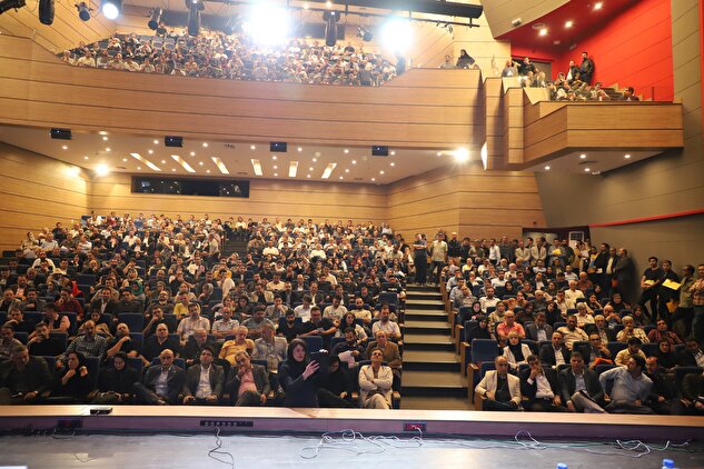 تراز و صورت‌های مالی سال ۱۴۰۳ با رای اکثریت اعضای حاضر در مجمع تصویب شد