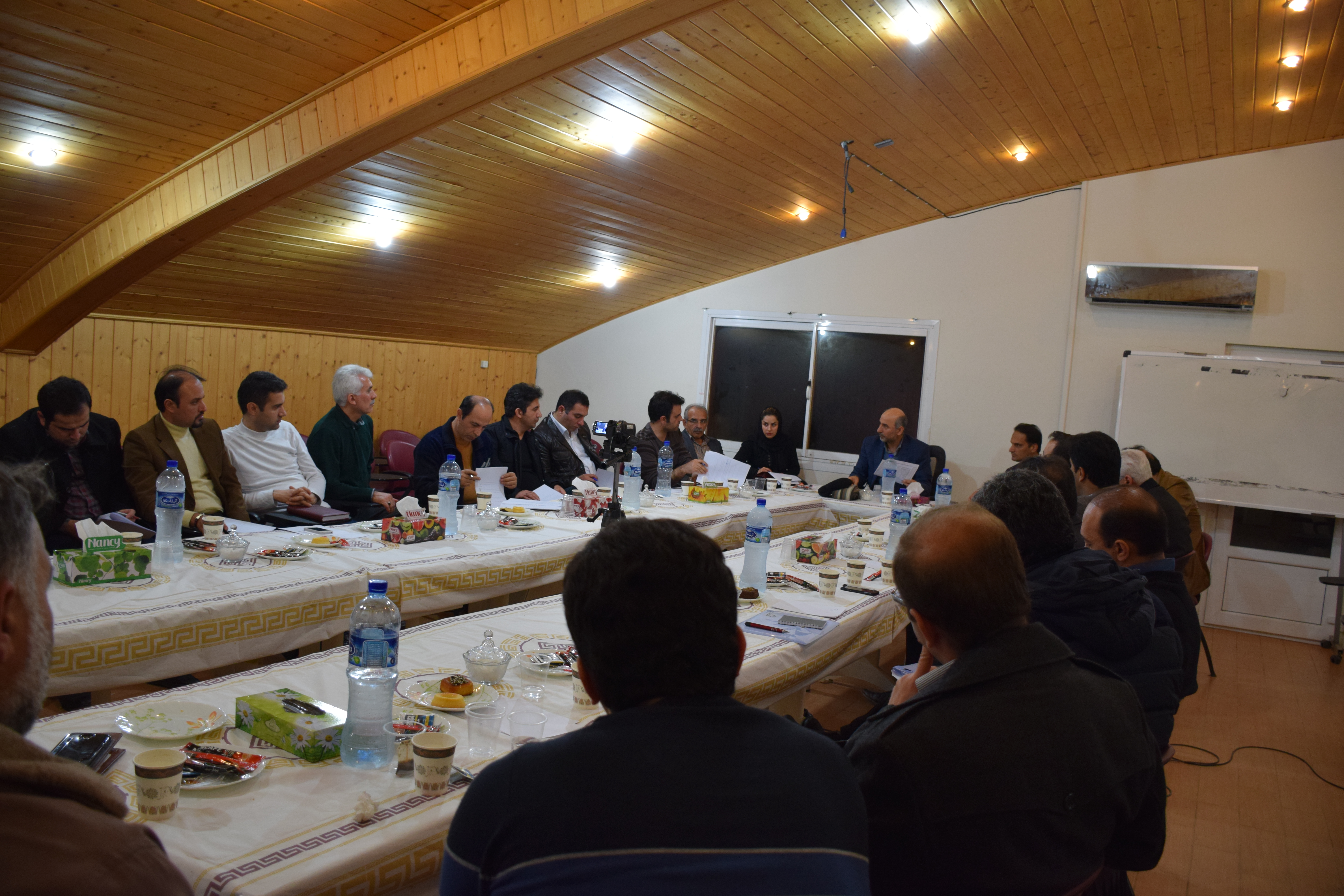جلسه مشترک هیات رئیسه دفتر با مجریان و شورای انتظامی در نوشهر برگزار شد
