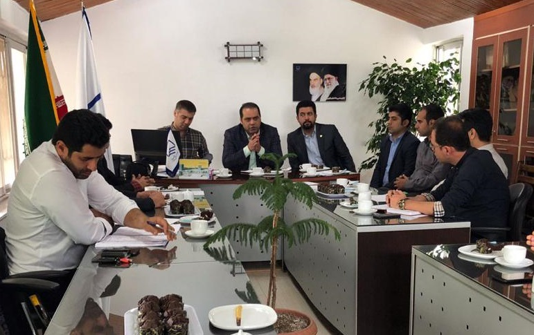 نشست مشترک کمیسیون مجریان سازمان با اعضا کمیته مجریان دفاتر غرب استان برگزار شد